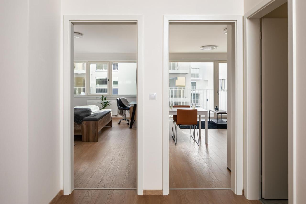 Prague Days - Exclusive Condo In Trendy Neighbourhood Bagian luar foto