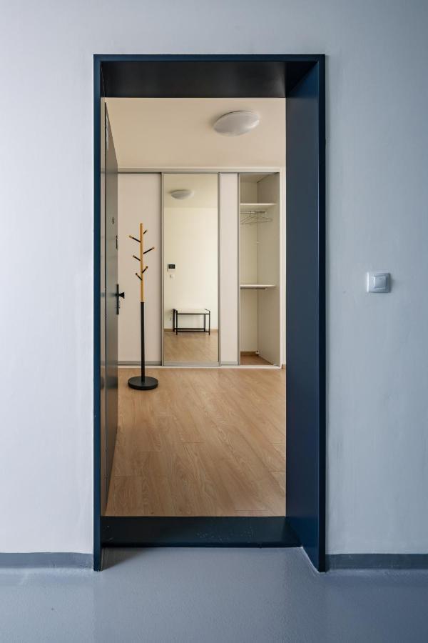 Prague Days - Exclusive Condo In Trendy Neighbourhood Bagian luar foto